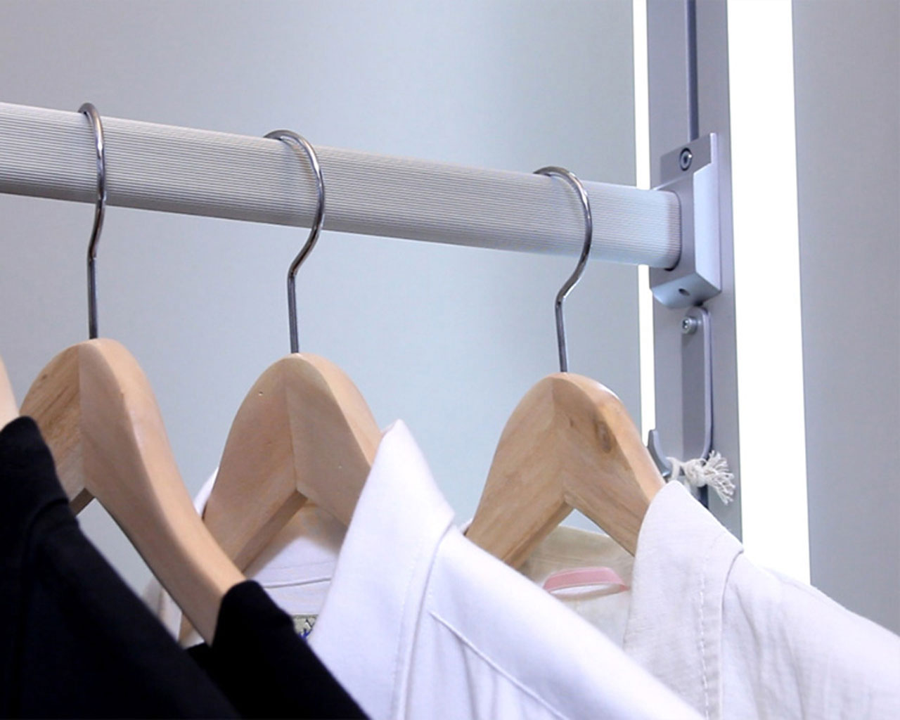 Kleiderstange inkl. Halter, Breite 50 cm