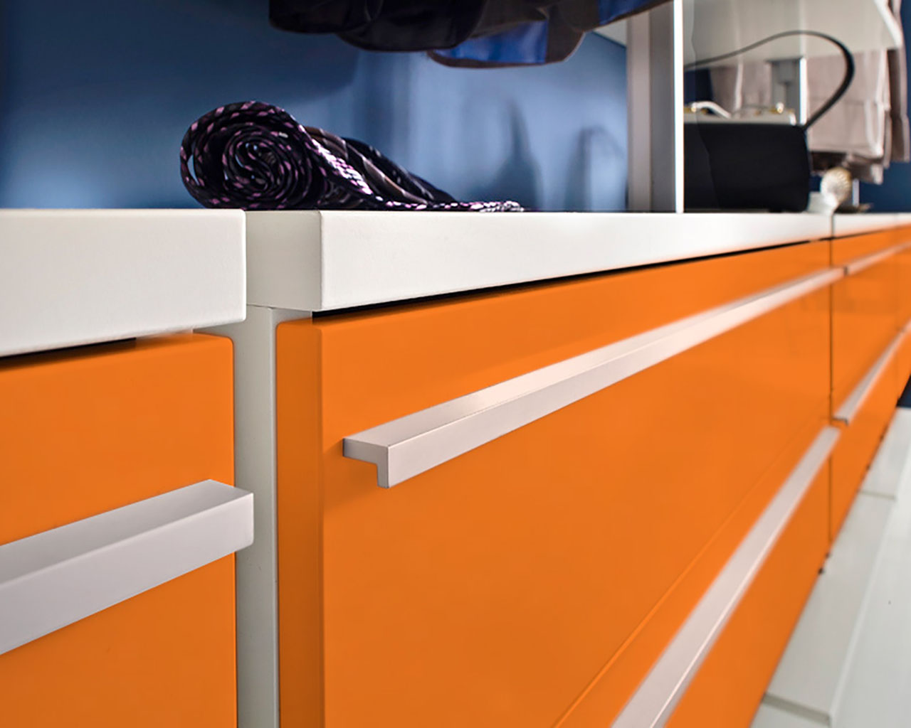 Schubkastenelement Weiß/Orange 