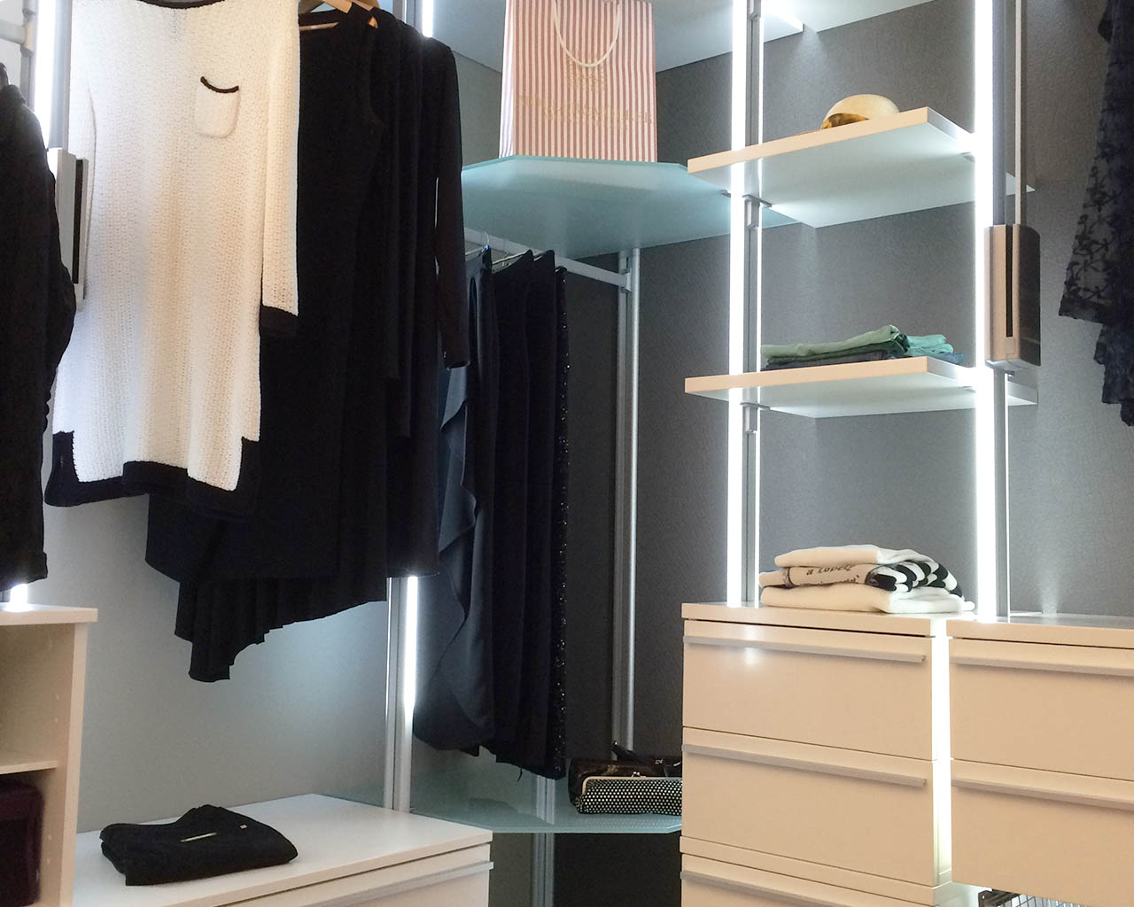 Kleiderstange inkl. Halter für die große Eckvariante, Breite 73,5 cm