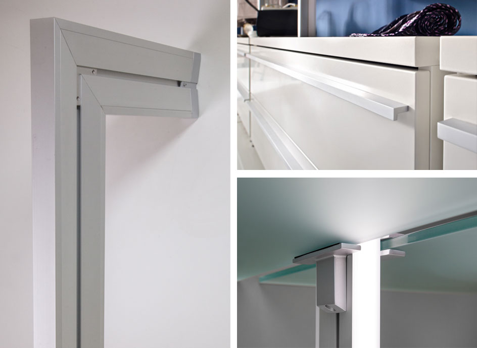 Details Design Produktlinie PREMIUM von FRANK Schranksysteme Offenes Schranksystem PREMIUM - Ausstattungsmerkmale wie markantem Profildesign, Glasboden mit Halter und Schubladenelement mit seidenmatter Oberfläche