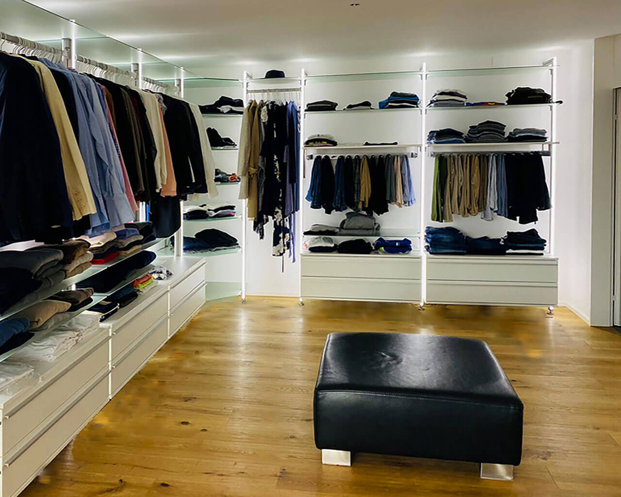 begehbarer_kleiderschrank_zuerich_premium_frank_schranksysteme