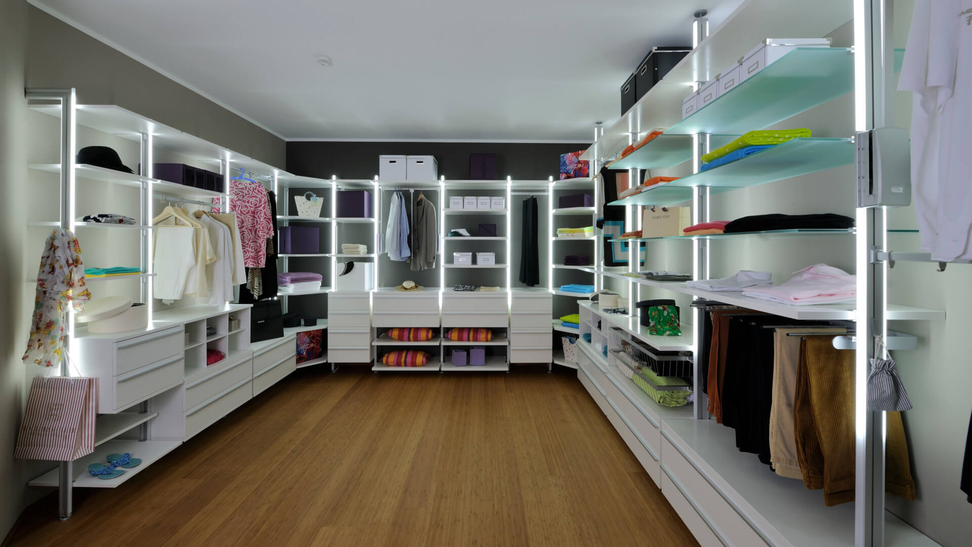 Produktlinien SOFT & PREMIUM von FRANK Schranksysteme